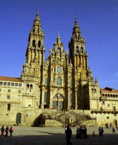 Santiago Imprescindible